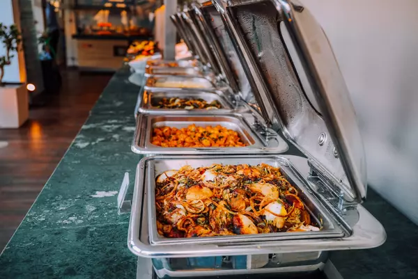 Topli catering, topao bife, catering za zabave – Horvat